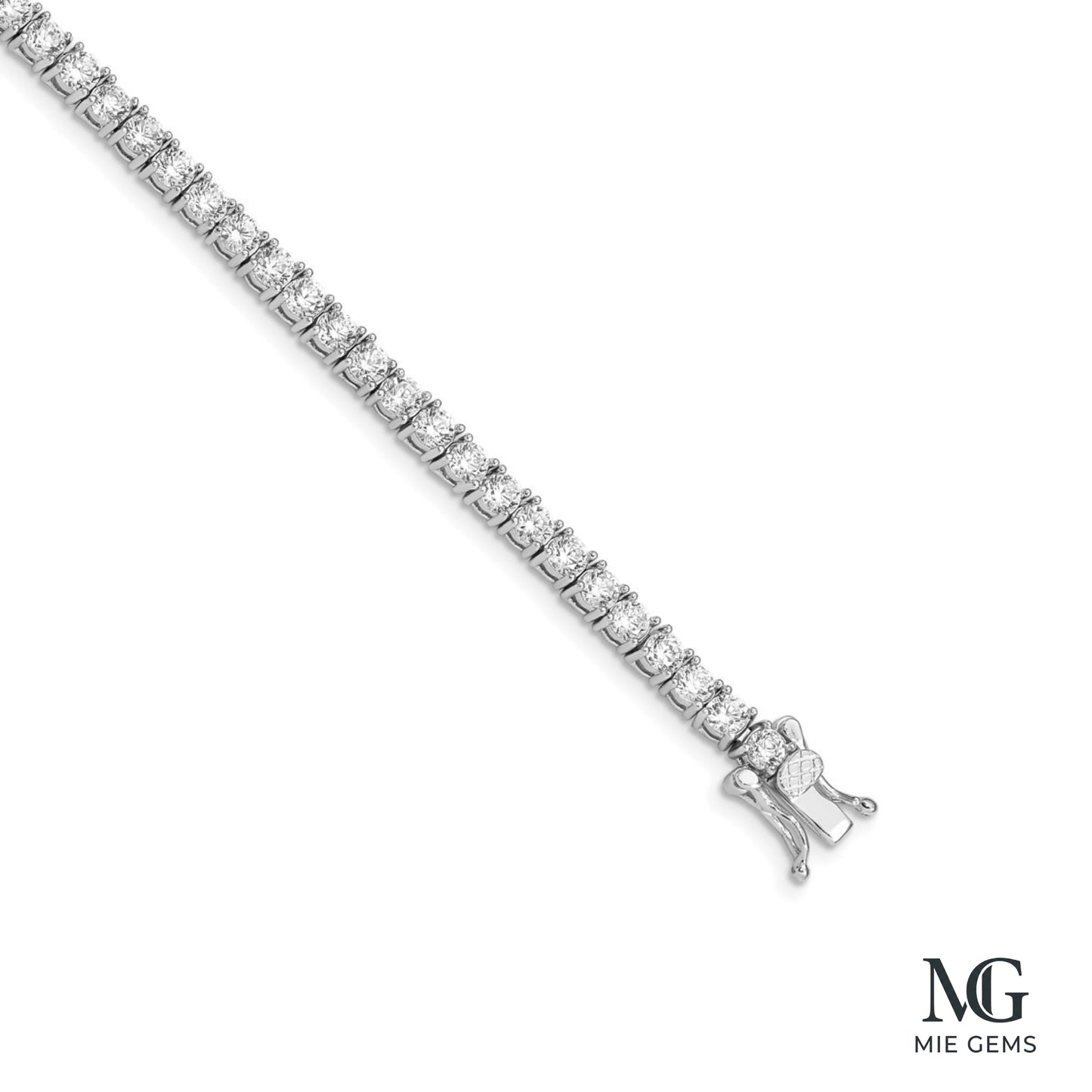 The Diamond L’Éternité Bracelet