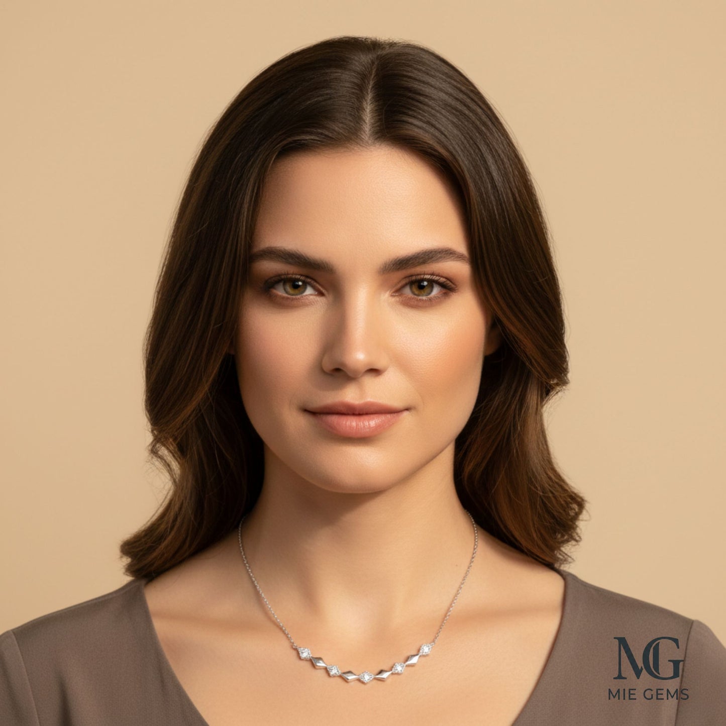 Éclat de Diamant Necklace