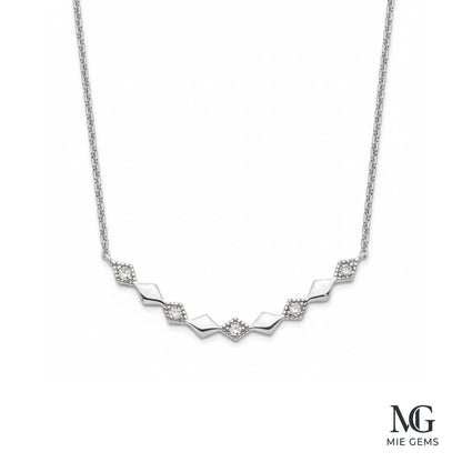 Éclat de Diamant Necklace