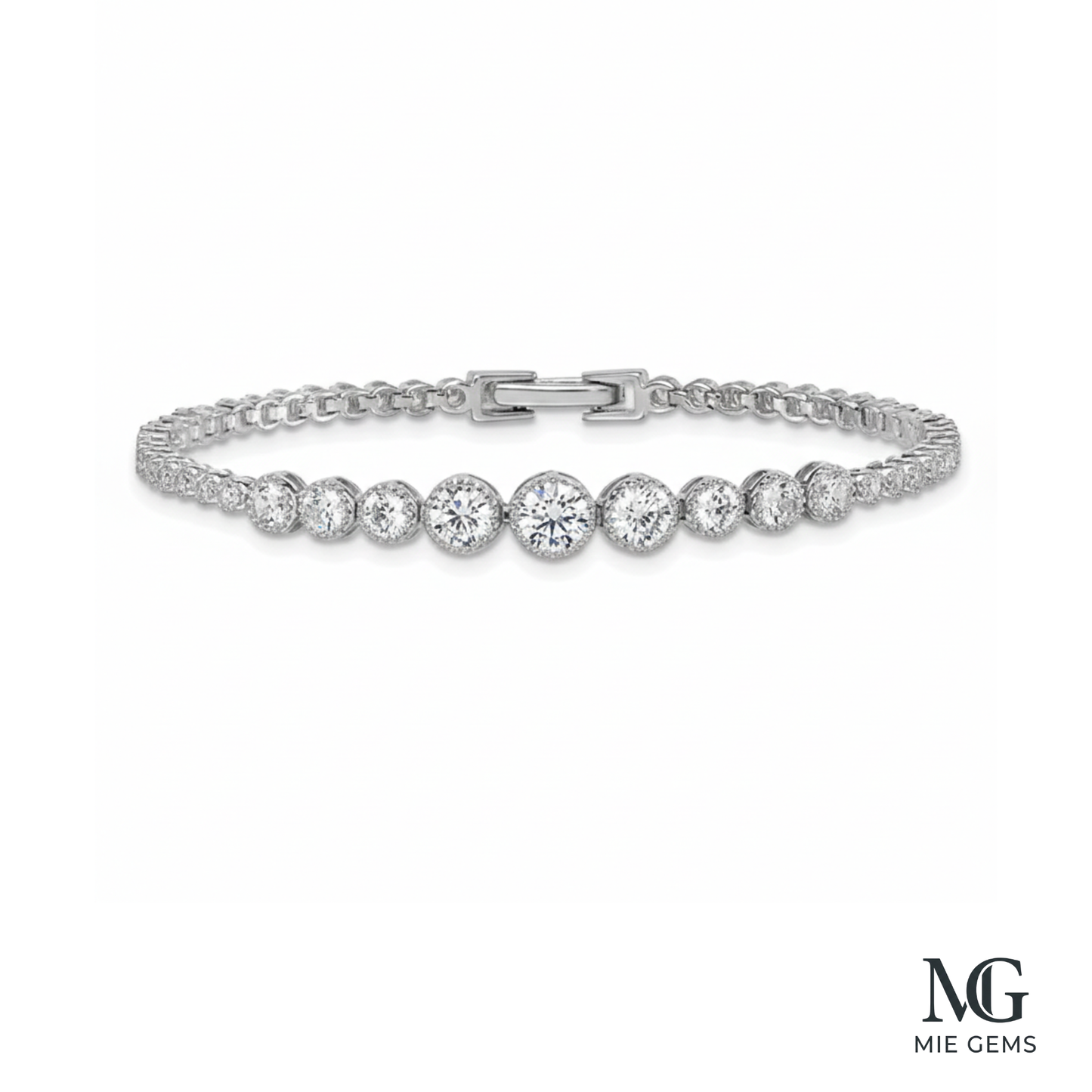 Le Radiant Diamond Circle