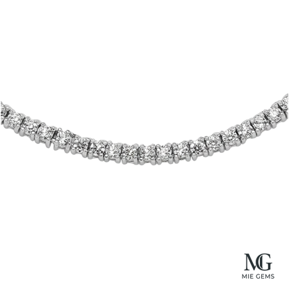 Lumière Diamond Necklace