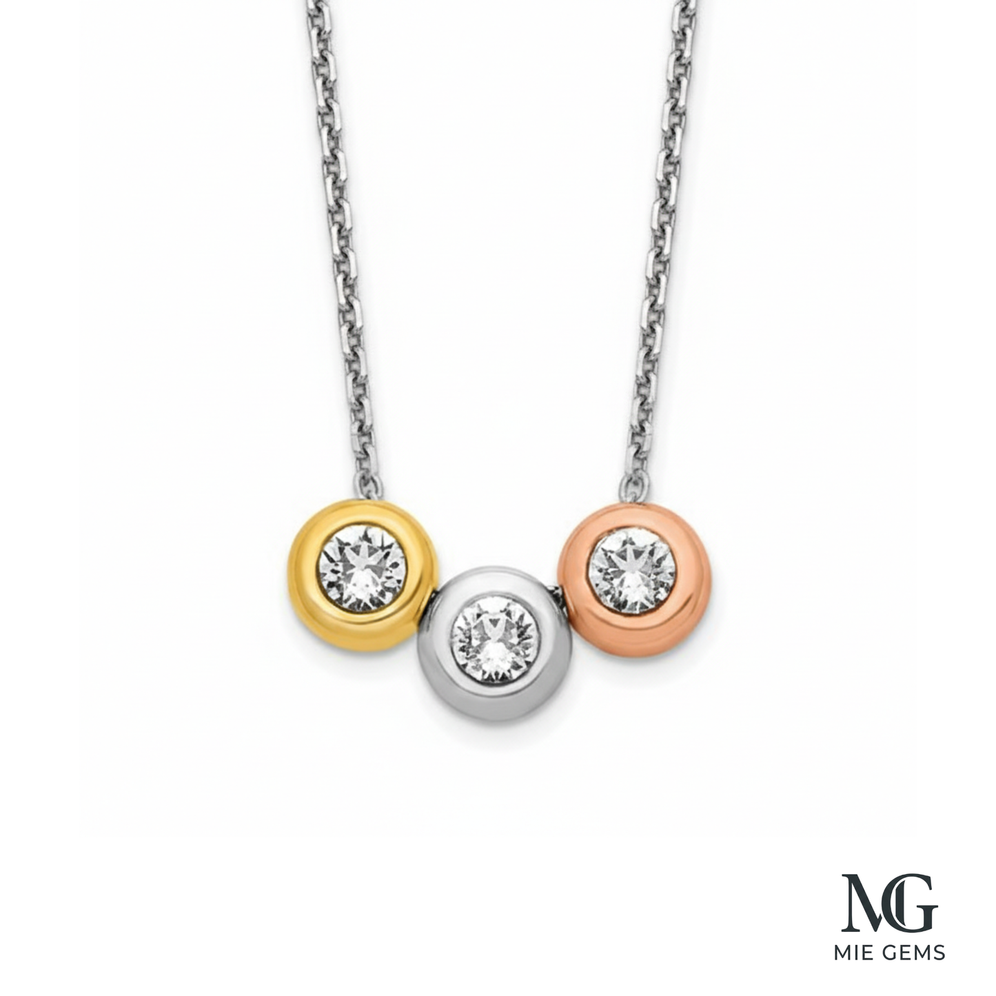 Trilogie d'Éclat Necklace