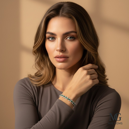 A Marquise Emerald & Diamond Link