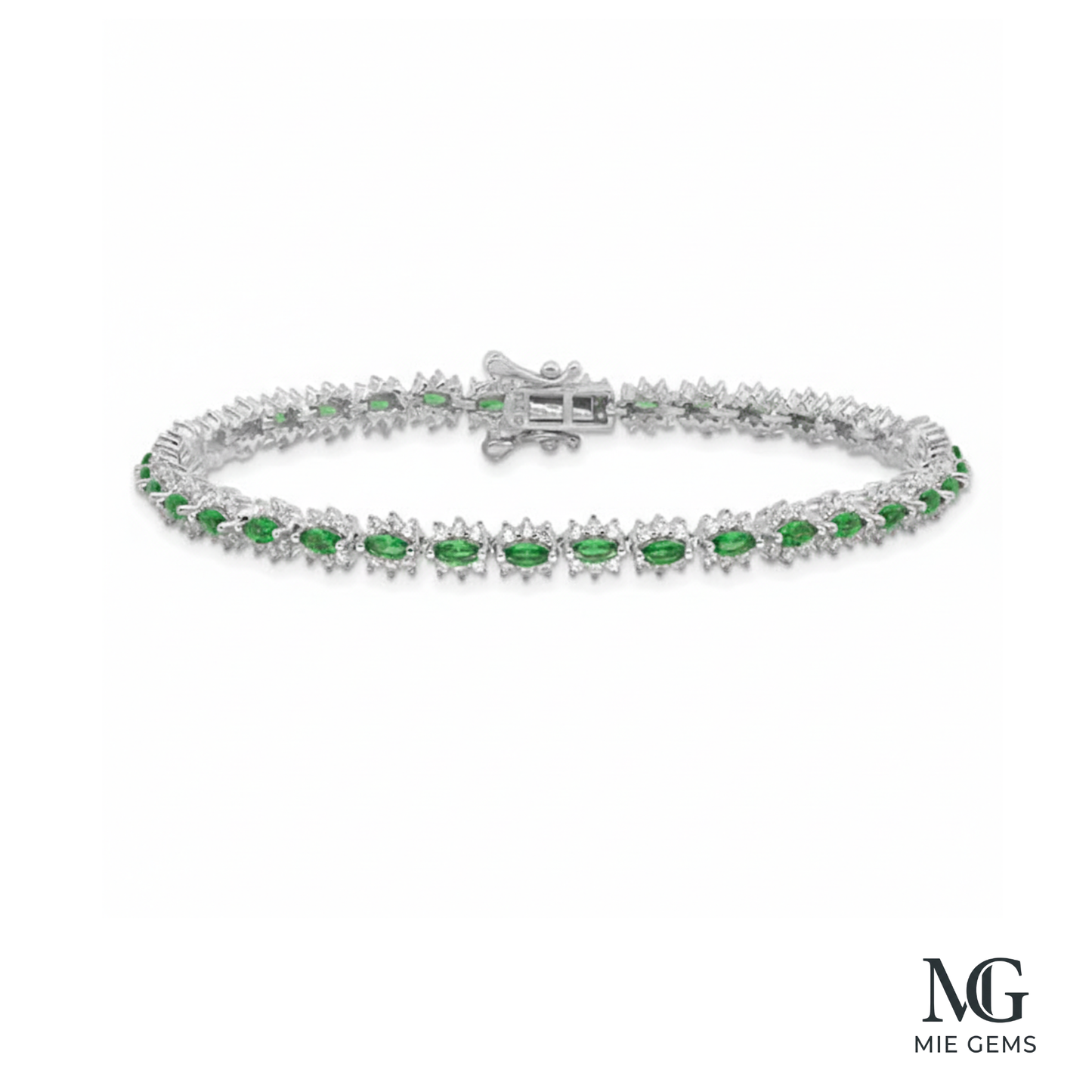 A Marquise Emerald & Diamond Link