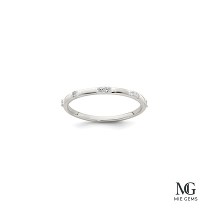 Minimaliste Diamond Joie