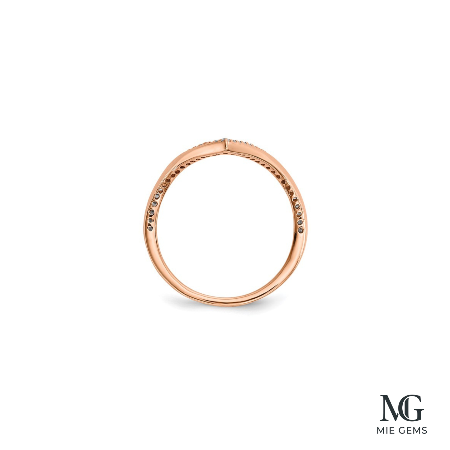 V-Shaped Eclat Ring