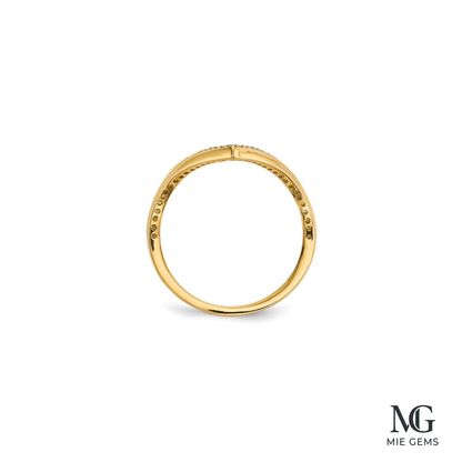 V-Shaped Eclat Ring