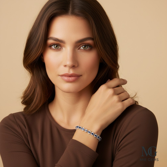 Marquise Bleue Diamond Glow